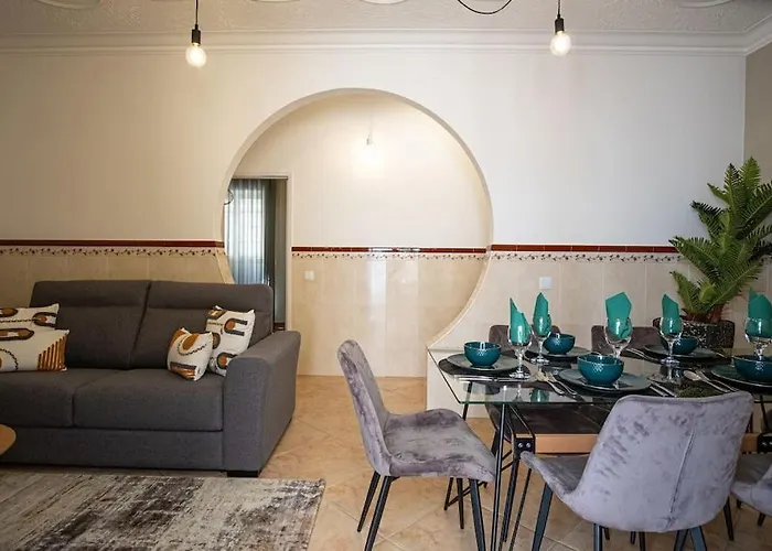 דירה Milena's House נאזרה